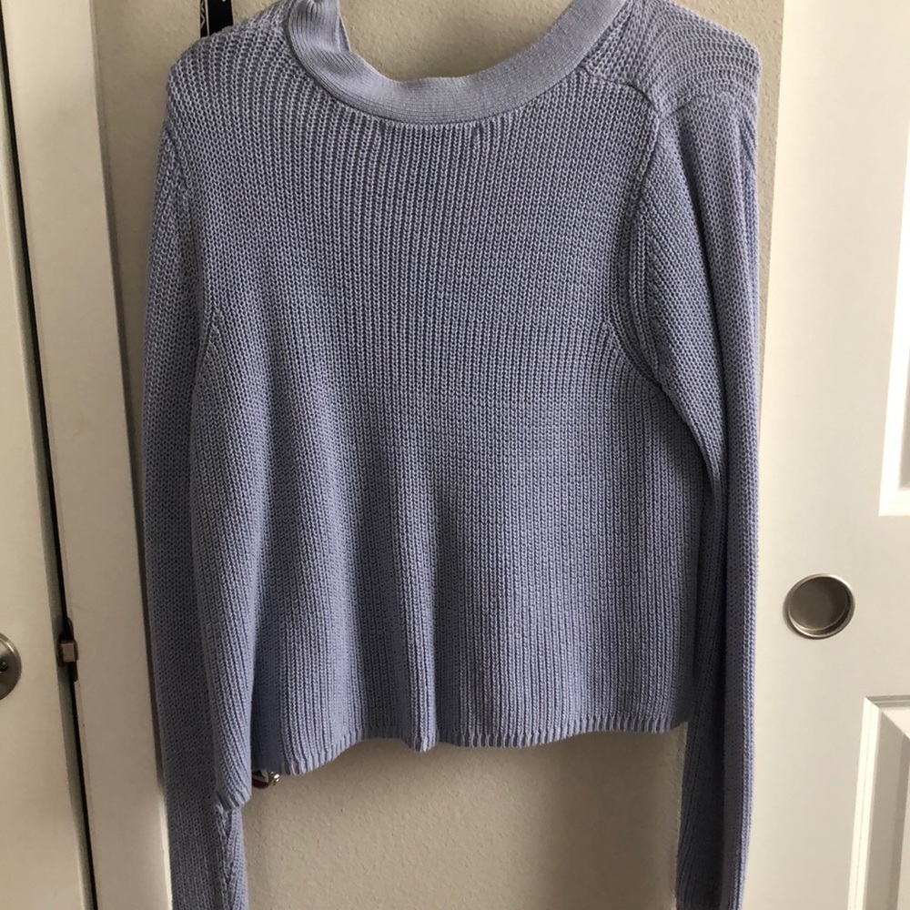 sweater - Picture 2 of 2
